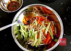 怪味鸡丝凉面的做法图解12