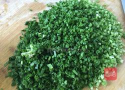 猪肉韭菜饺子的做法图解4