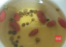 枸杞菊花茶的做法图解4