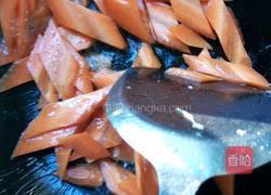 杏鲍菇炒胡萝卜的做法图解4