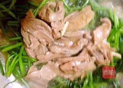 猪肝炒菠菜的做法图解10