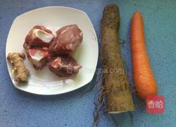 山药大骨汤的做法图解1