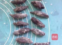 用馄饨皮做春卷的做法图解2