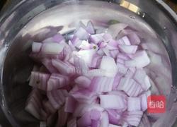 猪肉咖喱饭的做法图解1