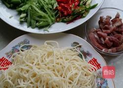 炒细面的做法图解2