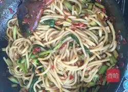 Xinjiang Fried Rice Noodles Recipe Illustration 11