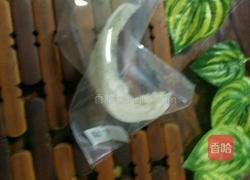 冰糖红枣炖燕窝的做法图解2