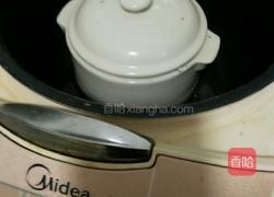 冰糖红枣炖燕窝的做法图解5