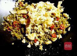 酸豆角炒鸡蛋的做法图解14