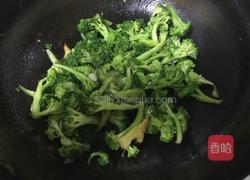 炒西兰花的做法图解4