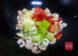 鸡蛋炒虾仁的做法图解8