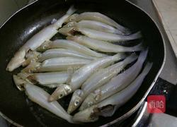 干煎沙丁鱼的做法图解5
