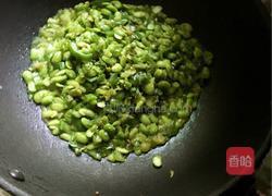 青椒炒毛豆的做法图解8