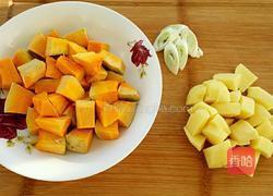 窩瓜燉土豆的做法圖解1