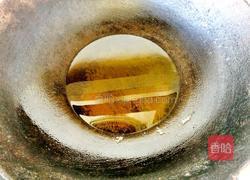 胡萝卜土豆香肠焖饭的做法图解3