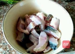 草鱼煮豆腐的做法图解3