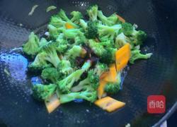 素炒西兰花的做法图解9
