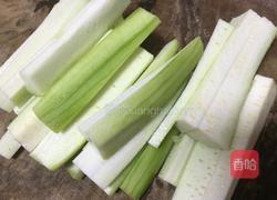 丝瓜蛋花汤的做法图解3