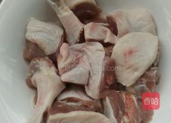 鸭腿炖土豆的做法图解1