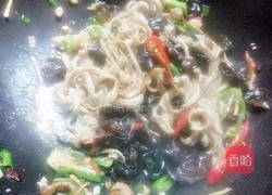 木耳小脚面筋的做法图解9