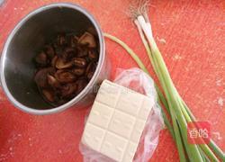 豆腐丸子汤的做法图解1