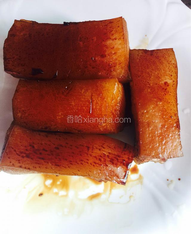 凉后五花肉老抽上色凉干水分