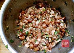 简易版生煎包（杏鲍菇洋葱猪肉馅）的做法图解2