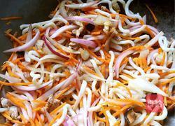 香菇鸡蛋炒乌冬面的做法图解8