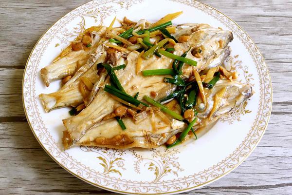 马面鱼的花样做法 - 精选菜单 - 香哈网移动版