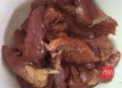 自制烤牙签肉的做法图解1