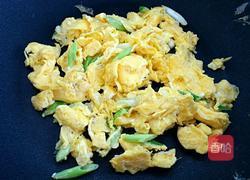 虾皮炒鸡蛋的做法图解7