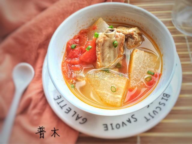 西红柿排骨汤