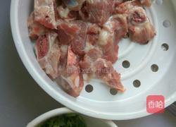 黑豆排骨汤的做法图解2