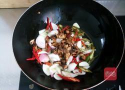 干锅手撕鸡的做法图解4