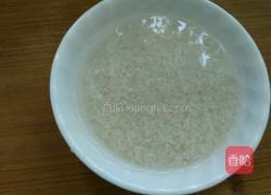 电饭煲煲仔饭的做法图解1