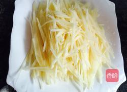 青椒炒土豆丝的做法图解2