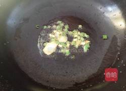 香辣小银鱼的做法图解2