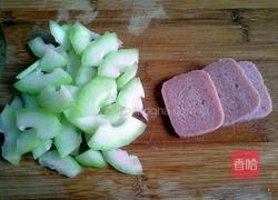 火腿蒸冬瓜的做法图解2