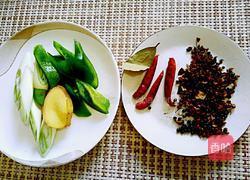 油焖小龙虾的做法图解2