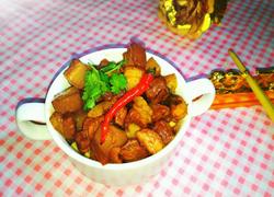 土豆红烧肉