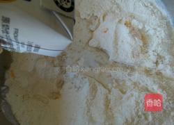 奶香软麻花的做法图解3