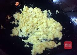 黄金蛋炒饭的做法图解3