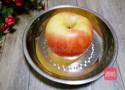 小米红枣苹果粥的做法图解2