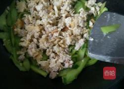 黄瓜炒肉末蛋的做法图解9