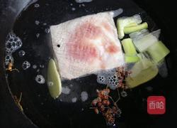 莴笋回锅肉的做法图解2