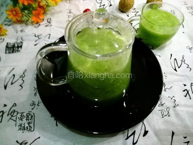 撇去浮沫，留桶底清汁，