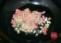 火腿鸡蛋炒饭的做法图解4