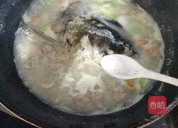 大头鱼汤的做法图解8