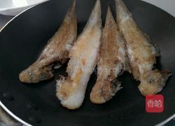 煎小鱼的做法图解5