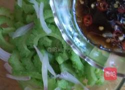 洋葱拌苦瓜的做法图解7